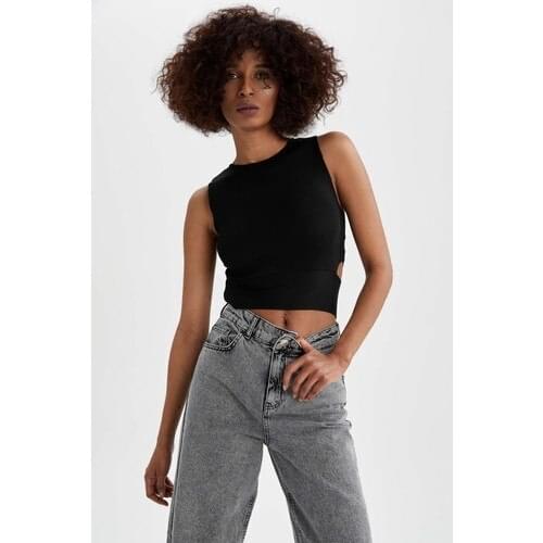 Defacto Waist Low-Cut Bike Collar Knitwear Crop Athlete T9159AZ21SP