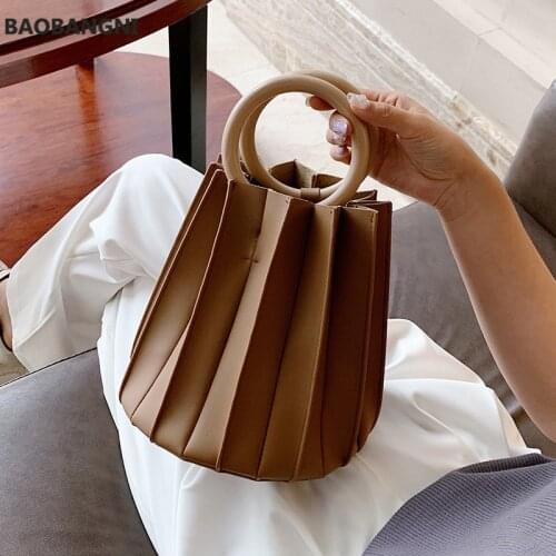 Solid Color Pleated Women Handbags New Lady Fashion Shoulder Bag PU Leather Crossbody Bags Female Round Bracelet Bucket Bag