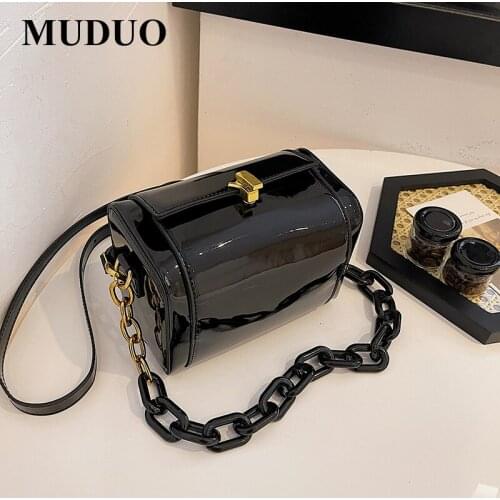 Luxury Chain Women Cosmetic Bag Solid color Square Tote bag High quality Leather Womens Designer Handbag Vintage Shoulder Bag