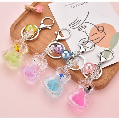 Creative Mini Violin Shape Keychain Acrylic Moving Liquid oil Drop Keyring Car Bag Charm Keyirng decompression Jewelry gift