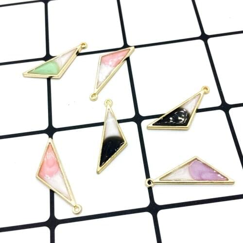 10 pieces/batch pearl powder oil drop stitching triangle pendant 30*11mm alloy metal enamel pendant for jewelry XL607