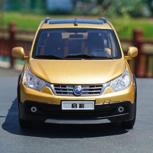 Original factory authentic 1:18 VENUCIA R50X suv diecast car model with small gift
