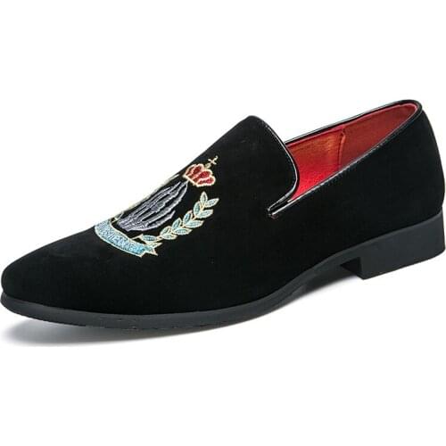 Luxury Brand Men Loafers Shoes Top Quality Back Shoes Fashion Embroidery Men Velvet Loafers Casual Driving Shoes Men Size 38-45