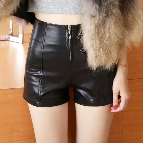 Autumn Winter Female Shorts Slim Casual Leather Loose High Waist Shorts Women PU Zipper Skinny Cool Shorts 2018 NEW SEXY