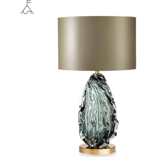 American Luxury Glazed Table Lamp Designer Post-modern Simple Creative LED Desk Light Living Room Bedside Lamp Home Decor Salon