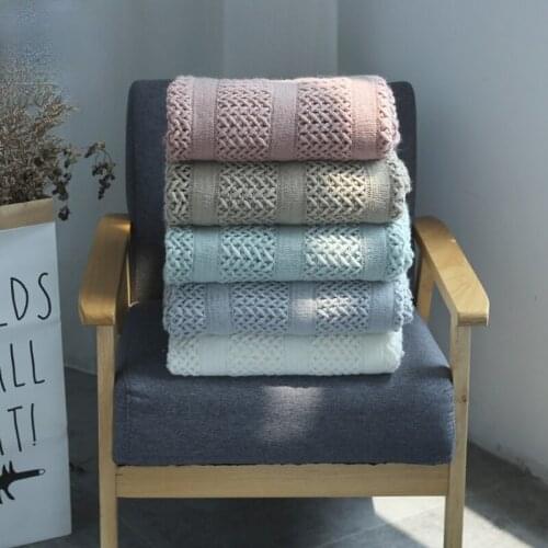 New High Quality Blanket Wool Woven Mesh Tassel Sofa Cover Blanket Blanket for Picnic Blankets for Beds