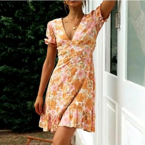 GypsyLady Vintage Boho Floral Mini Dress Summer V-neck Holiday Women Dress Short Sleeve V-neck Ruffles Chic Ladies Dress New
