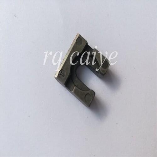 5 Pieces free shipping offset CD102 SM102 printer gripper pad C3.011.920 offset printing machine parts