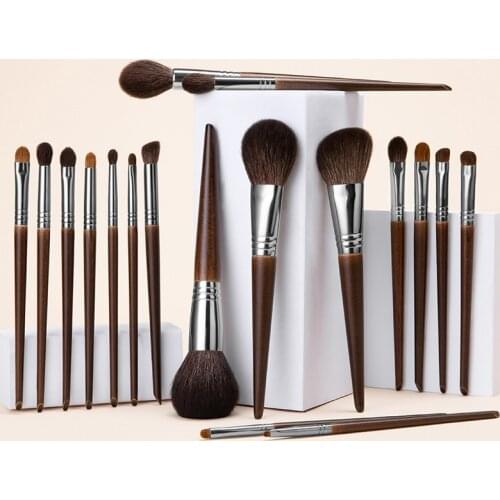 Professional Makeup Brush Powder Foundation Blusher Eyeshadow Eyeliner Crease Blending Brush Brochas Maquillaje Beauty Tool