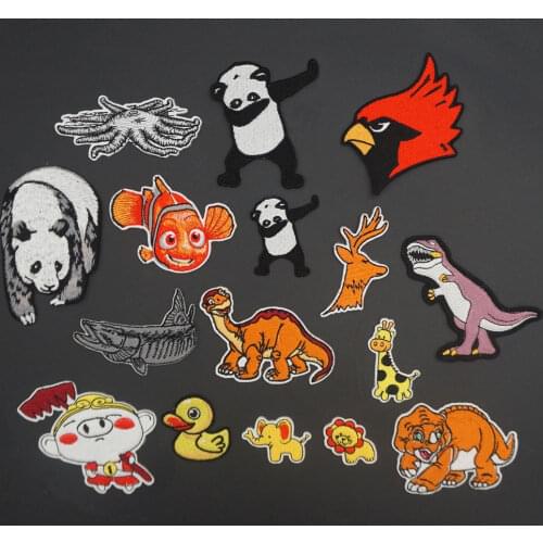 Animal DIY Embroidered Patches for Clothing Iron on Patch Cartoon Panda dinosaur giraffe lion cute Parches Garment Accessory