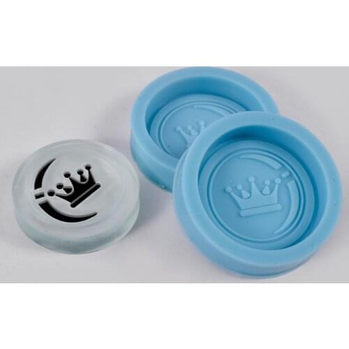 6PCS Handmade Chess Piece Silicone Mold DIY Chess Board Crown Mold Silicone Chess Making Tool Silicone Mold With Crown
