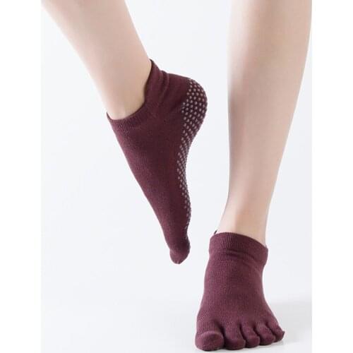 Ladies Breathable Non Slip Solid Color Five Toed Open Back Yoga Socks Cotton Pilates Dance Sports Gym Exercise Ballet Soft Socks