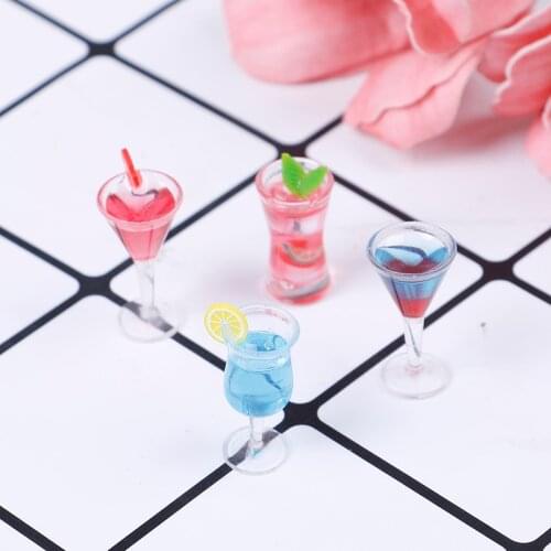1:12 Doll House Triangle Cocktail Glass Dollhouse Miniature Accessories Colorful Glass Cup Goblet Bar Drinks