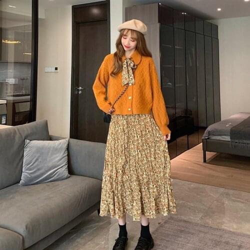 2021 Autumn Winter New Woman Suits Knitting Sets Solid Long Sleeve Sweater Cardigan and Printed Long Dress 2 Piece Outfits Q709
