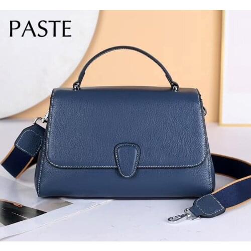 2021 New Solid Color 100% Cowhide Leather Handbag 2 Straps Love Shape Buckle Style Cover Shoulder Bag High Quality Doctor Bag