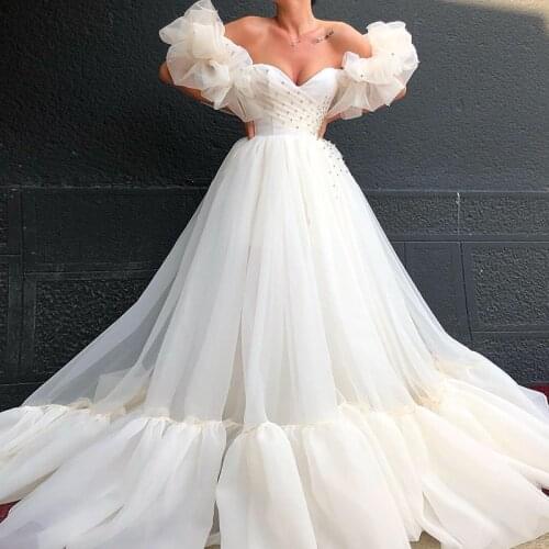 Beige Off the Shoulder Prom Gown Ball Gown Ruffled Tulle Beading Evening Party Dress with Puff Sleeve vestido formatura verde