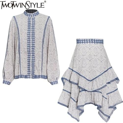 TWOTWINSTYLE Vintage Colorblock Skirt With Suit Stand Collar Long Sleeve Top High Waist Irregular Hem Skirts Loose Womens Suits