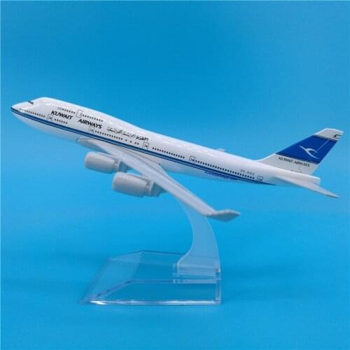 1:400 Scale 16CM 747 B747 Model Airplanes Kuwait Airways W Base Alloy Aircraft Plane Collectible Display Toys Collection