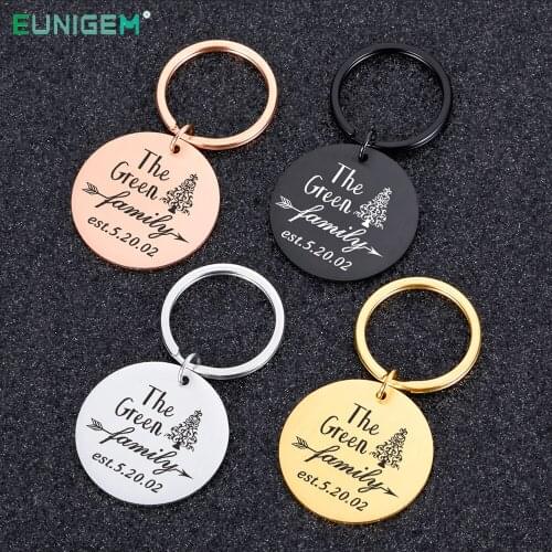 Family Personalized Keychain Keyring Customized Date Name Keychains Birthday Gift for Mom and Dad from Daughter Key Chain