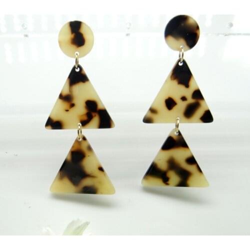Leopard Acetate Acrylic EarringsPersonality Atmosphere for triangle Brown acrylic earrings earring Send a lady gift A1