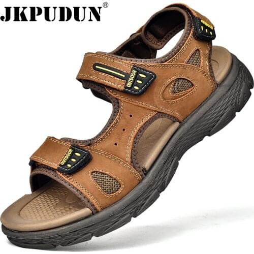 Summer Genuine Leather Men Casual Sandals Handmade Men Slippers Outdoor Breathable Mens Hiking Sandals Beach Shoes Size 38-44