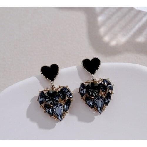 2020 New Arrival Trendy Grey Crystal Love Heart Dangle Earrings For Women Sweet Fashion Jewelry