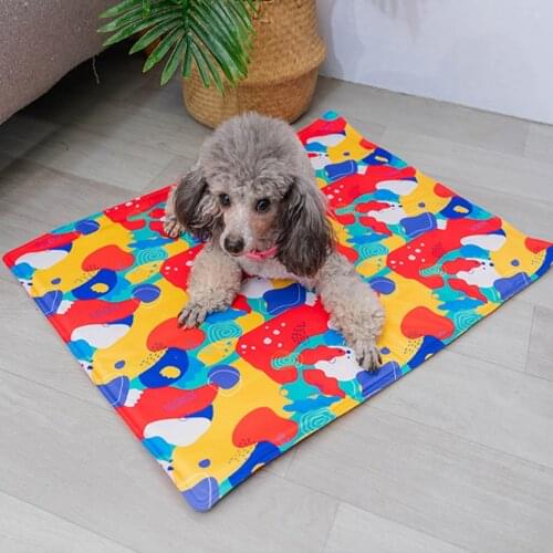 Dog Mat Summer Cooling Pad Mat For Dog Cat Bite-Resistant Puppy Kitty Ice Mats Bed Cartoon Print Pet Ice Silk Pad Pet Supplies