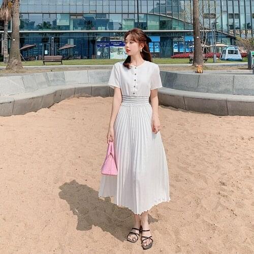 Women Long White Pleated Dress Summer 2021 Runway Elegant Vintage Korean Retro Fairy Casual Sea Beach Vacation Party Vestido New