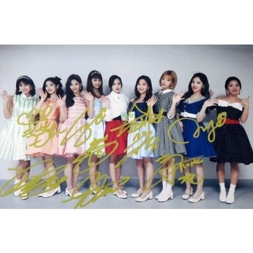 Signed TWICE autographed group photo MERRY & HAPPY 6 inches freeshipping 122017B