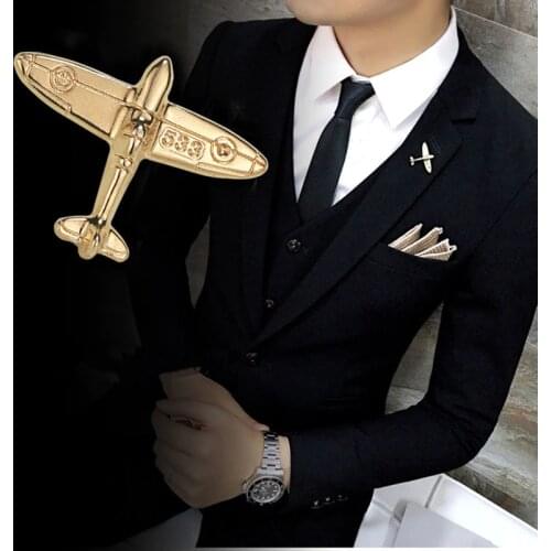 1PCS Pilot Brooch Mini Airplane Pin On backpack Aircraft Badges Cartoon Pin Badges Clothes Decoration Badge Men Women Wedding