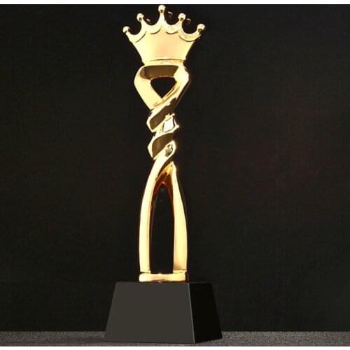 Customized Crown Trophy Golden Cups Trophy Award Champions Sports Winner Educational Props Trofeo Reward Competition Prizes Toy