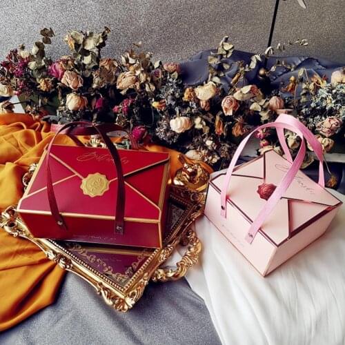 Exquisite Gift Box Bright-colored Cardboard Creative Wide Application Gift Packing Box Exquisite Stylish Durable for Festival