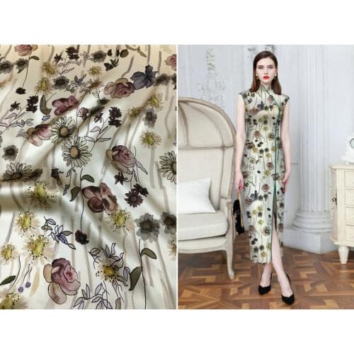 New Champagne Hand-Painted Daisy Flower Printed Mulberry Silk Fabric 19MM Stretch Silk Satin Fabric