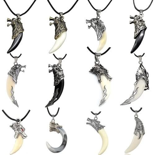 Mens Wolf Animal Pendant Necklace Retro Wolf Dog Head Tooth Fang Spear Leather Necklace for Teen Boy Adult Ceremony Gift Jewelry