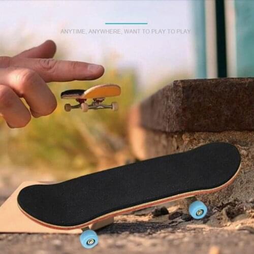 9.6cm Finger Skateboards with Anti-Slip PU Surface, Professional Mini Fingerboards Toy Party Favors for Boys Girls Gifts