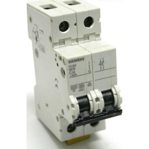 Circuit Breaker 5SJ62 MCB 2P C3 5SJ6204-7CC20