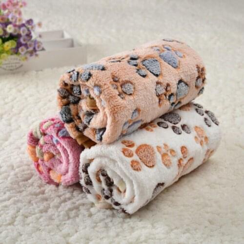 Pet Anti-skid Blanket Cat Dog Four Seasons Warm Universal Blanket 104 * 76cm