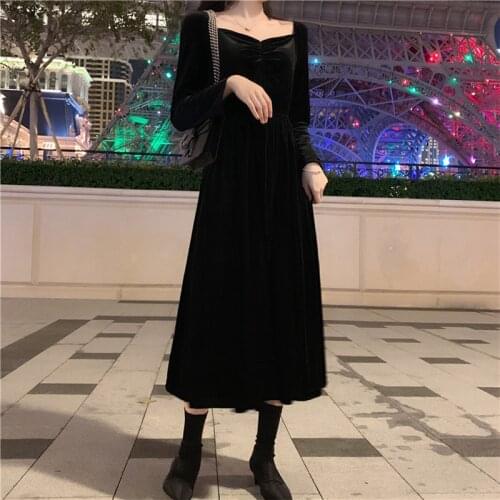 Plus Size Women Vintage Black Velvet Dress Women Fashion V Neck Long Sleeve Autumn Dresses Elegant Ladies Solid Dresses