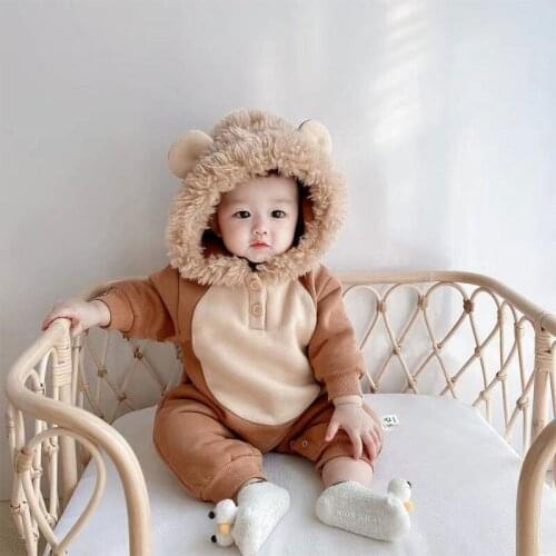 Baby boy girl one-piece baby clothes fall/winter outing hug clothes super cute animal romper western style autumn clothes