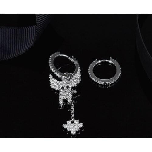 SOELLE 925 Sterling Silver Asymmetric Flying Piggy Earrings with Heart Shape Pendant Zircon CZ Women Luxury Brand Jewelry