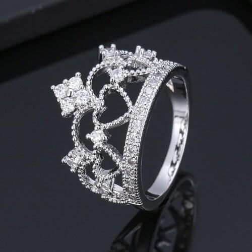 Fashion Temperament Love Heart Crown Crystal Ring Elegant Silver Color Womens Rings Party Jewelry Accessories Gift