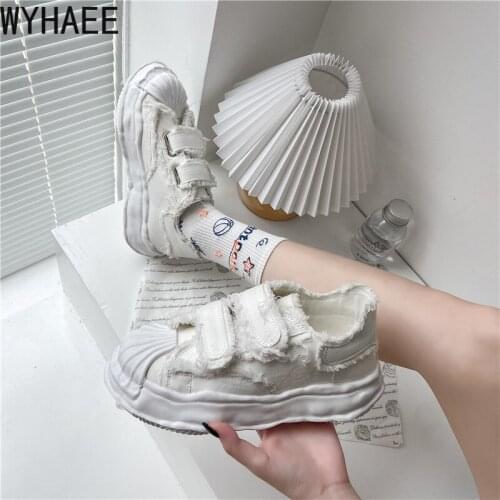 2021 New Autumn Ladies Casual Shoes Fashion Flat White Shoes All-match Thick-soled Lightweight Running Womens Canvas Shoes