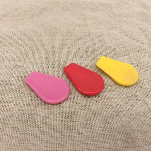 12Pcs Assorted Colors Household Bow Wire Needle Threader Hand Machine Craft Sewing Stitch Insertion Tool With Plastic Handle