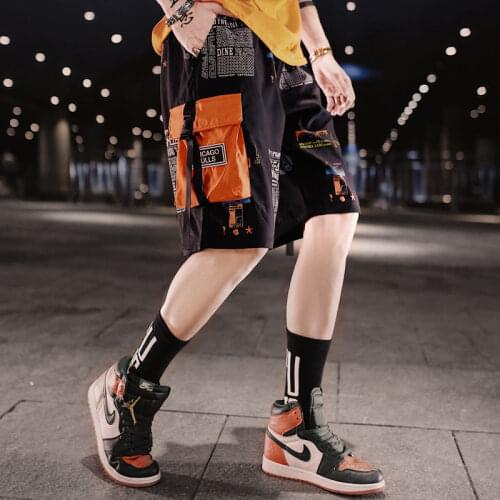 2020 Ins Korean Men Casual Shorts Pants Mens Hip Hop Rap Male Trousers Street Boy Classics Straight Breathing Loose Short Pant