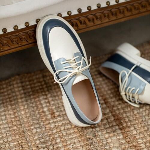 Natural Genuine Leather Flats Shoes Women Round Toe Casual Shoes Cross Tied Flats Footwear Female Shoes Spring 2021 New Pumps