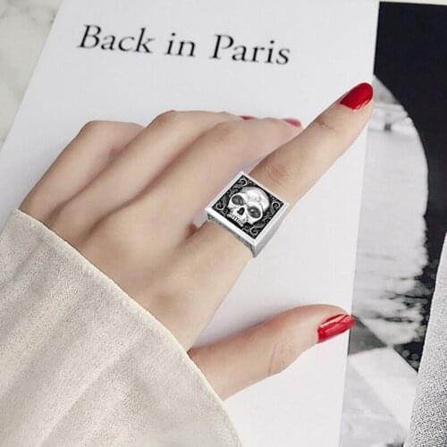 2020 Unique Design Two Tone Punk 925 Silver Plated Skull Ring Secret Compartment Gift Ring