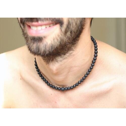 Men choker. Surfer beads black short necklace