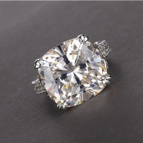 Huitan Classic Cushion Cut Cubic Zirconia Rings for Women Simple Elegant Wedding Engagement Accessories Eternity Rings Jewelry