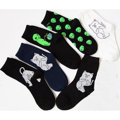 Jacquard Aliens Cat Funny Socks Women Black White Cute Calcetines Mujer Divertido Happy Novelty Divertidos Skarpetki Crew Sokken