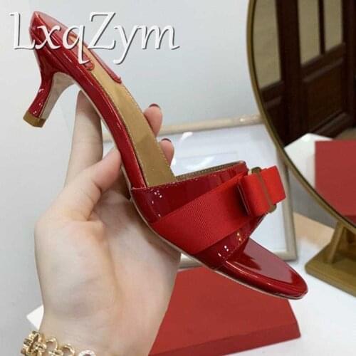 Brand Comfortable Shoes Women Natural Leather Flats Rivet Decor Slippers Pointed Toe Slides Outdoor Slippers Zapatos De Mujer